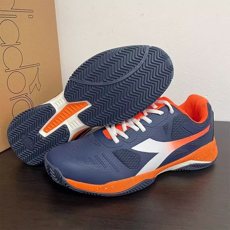 定番ブランド卓球シューズ滑り止め屋内コートシューズ軽量バドミ - Table Tennis Form のレビューと価格